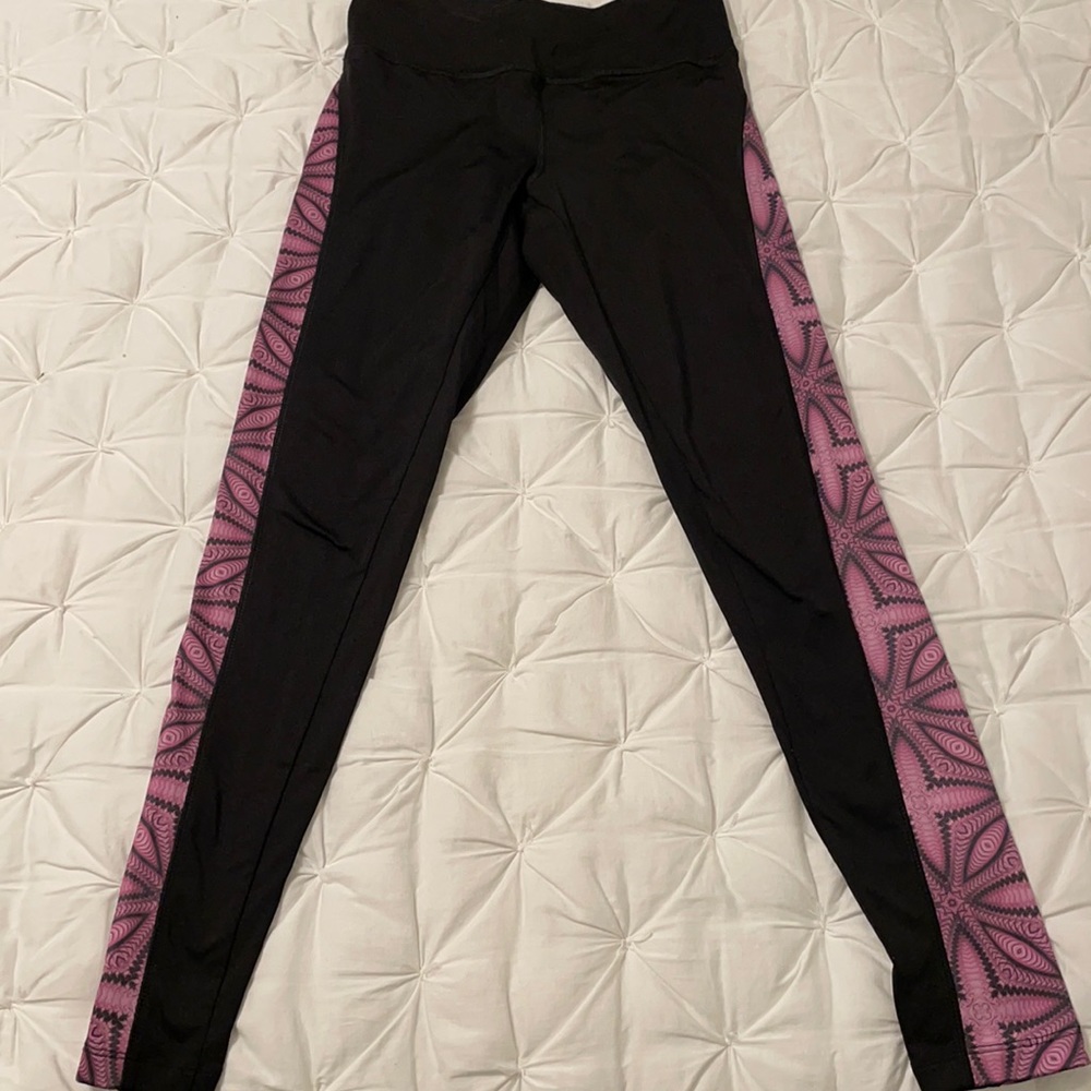 LuLaRoe Jordan workout pants size XS